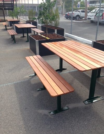 outdoor steel bench fabrication